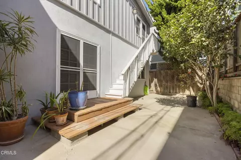 Exterior - 332 Sunset Dr, Oxnard, CA 93035 photo 2 of 7