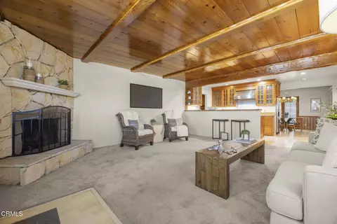 Living - 332 Sunset Dr, Oxnard, CA 93035 photo 1 of 4