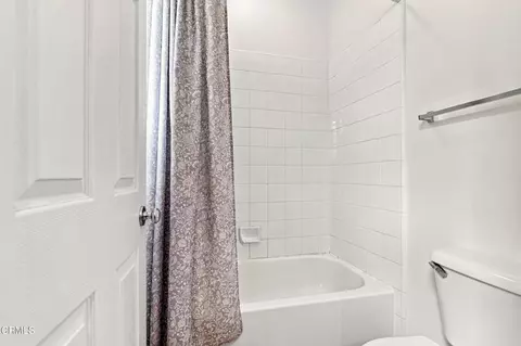 Bath - 1143 Ambrosia St, Oxnard, CA 93030 photo 7 of 7