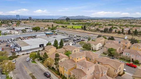 View/Area - 1143 Ambrosia St, Oxnard, CA 93030 photo 2 of 5