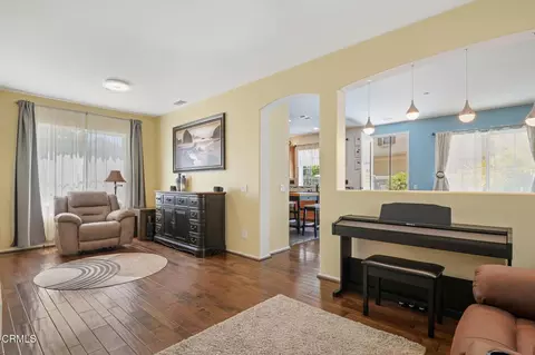 Entry Way - 5313 Gibson Pl, Oxnard, CA 93033 photo 1 of 3