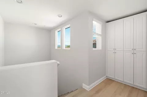 Entry Way - 3146 N Ventura Rd, Oxnard, CA 93036 photo 4 of 4