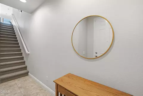 Entry Way - 3146 N Ventura Rd, Oxnard, CA 93036 photo 2 of 4