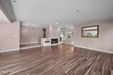 Living - 1325 Cliff Ave, Fillmore, CA 93015 photo 4 of 8