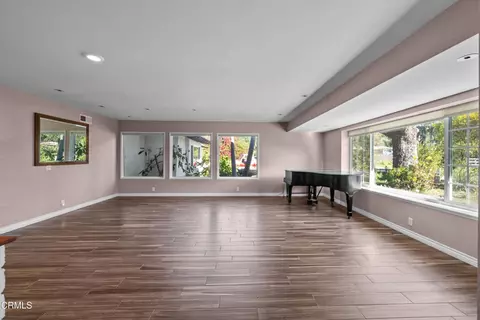 Living - 1325 Cliff Ave, Fillmore, CA 93015 photo 1 of 8