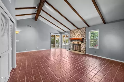 Living - 1325 Cliff Ave, Fillmore, CA 93015 photo 7 of 8