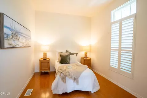 Bedroom - 233 El Plano Dr, Ojai, CA 93023 photo 5 of 6