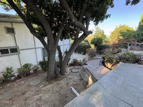 Exterior - 935 E Hillcrest Dr, Thousand Oaks, CA 91360 photo 10 of 14