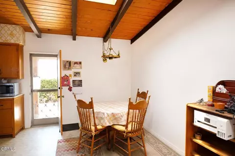 Dining - 935 E Hillcrest Dr, Thousand Oaks, CA 91360 photo 2 of 2