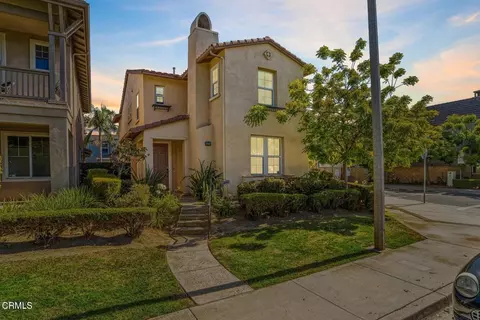 368 E B St, Port Hueneme, CA 93041