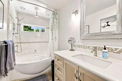 Bath - 569 Tico Rd, Ojai, CA 93023 photo 3 of 8
