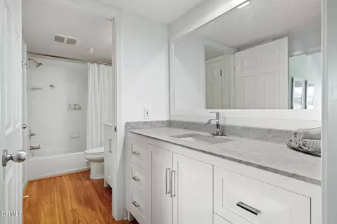 Bath - 4532 La Brea St, Oxnard, CA 93035 photo 1 of 2