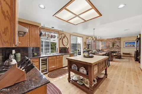 Kitchen - 2424 Orion Way, Oxnard, CA 93036 photo 2 of 4