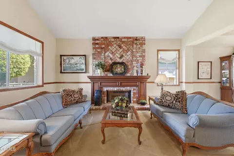 Living - 2424 Orion Way, Oxnard, CA 93036 photo 1 of 3