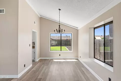 Dining - 3010 Leeward Way, Oxnard, CA 93035 photo 1 of 1