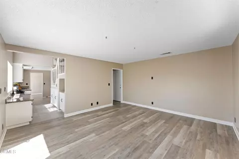 Living - 3010 Leeward Way, Oxnard, CA 93035 photo 7 of 9