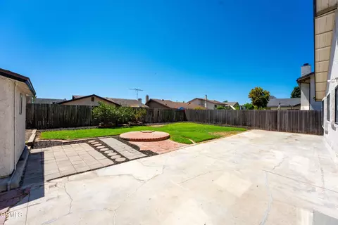 Exterior - 3010 Leeward Way, Oxnard, CA 93035 photo 6 of 9