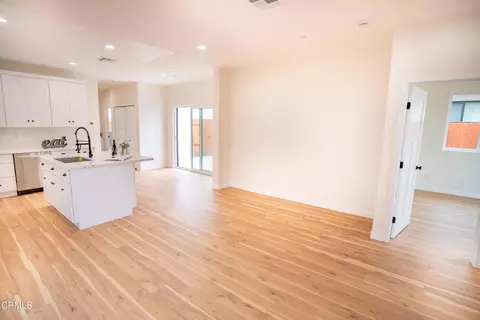 Living - 1125 W 2nd St, Oxnard, CA 93030 photo 1 of 1