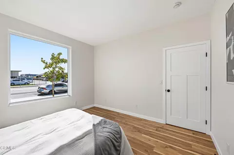 Bedroom - 1131 W 2nd St, Oxnard, CA 93030 photo 3 of 9