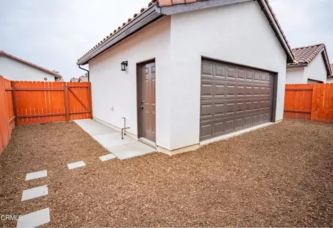 Exterior - 1135 W 2nd St, Oxnard, CA 93030 photo 8 of 8