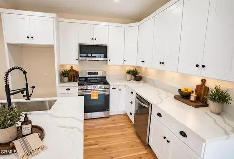 Kitchen - 1141 W 2nd St, Oxnard, CA 93030 photo 2 of 4