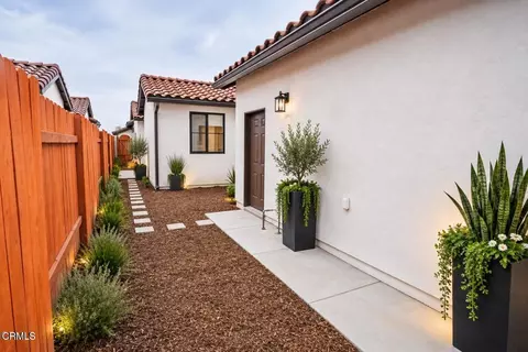 Exterior - 1141 W 2nd St, Oxnard, CA 93030 photo 5 of 6