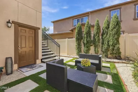 Exterior - 664 Owens River Dr, Oxnard, CA 93036 photo 4 of 7