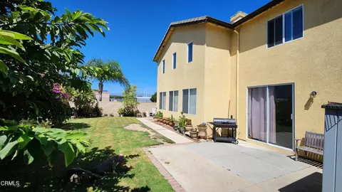 Exterior - 1361 Domingo Pl, Oxnard, CA 93030 photo 2 of 4