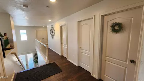 Entry Way - 1361 Domingo Pl, Oxnard, CA 93030 photo 4 of 11