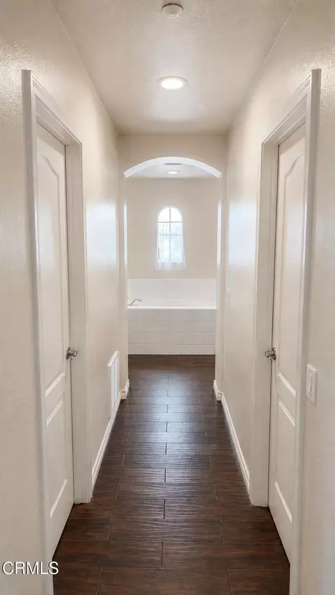 Entry Way - 1361 Domingo Pl, Oxnard, CA 93030 photo 10 of 11