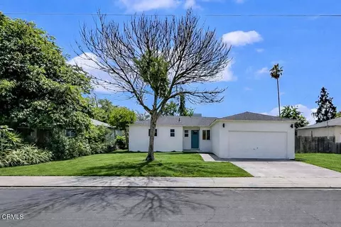 Exterior - 2208 Cornwell Ave, Modesto, CA 95350 photo 8 of 14