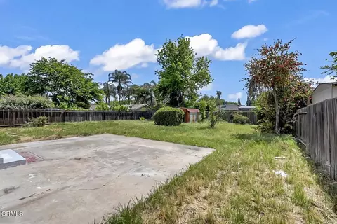 Exterior - 2208 Cornwell Ave, Modesto, CA 95350 photo 5 of 14