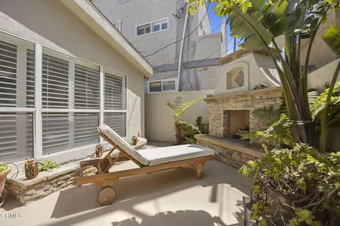 Exterior - 2125 Piru Ave, Oxnard, CA 93035 photo 9 of 10