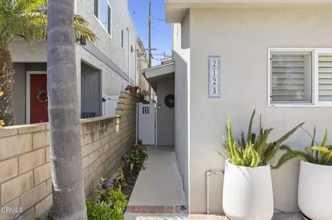 Exterior - 2125 Piru Ave, Oxnard, CA 93035 photo 5 of 10