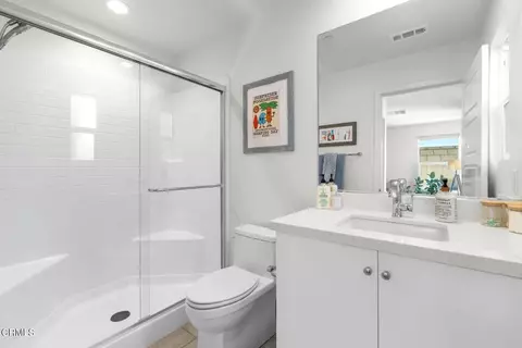 Bath - 1087 Canal St, Oxnard, CA 93035 photo 1 of 2