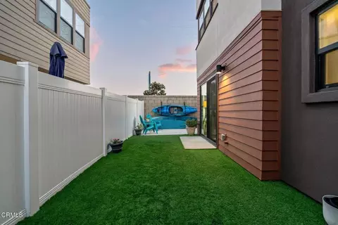 Exterior - 1087 Canal St, Oxnard, CA 93035 photo 6 of 8