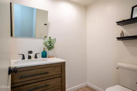 Bath - 2272 Birch Glen Ave #148, Simi Valley, CA 93063 photo 1 of 3