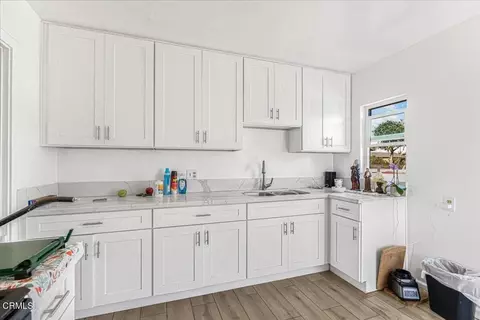 Kitchen - 226 N Mckinley Ave, Oxnard, CA 93030 photo 3 of 5