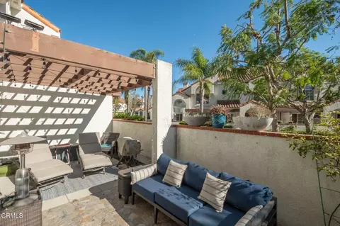 Exterior - 287 Camino Toluca, Camarillo, CA 93010 photo 6 of 8