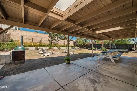 Exterior - 2400 Temple Ave, Camarillo, CA 93010 photo 3 of 7