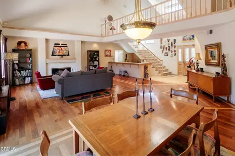 Dining - 1601 Holly Ave, Oxnard, CA 93036 photo 3 of 4