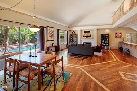 Dining - 1601 Holly Ave, Oxnard, CA 93036 photo 2 of 4