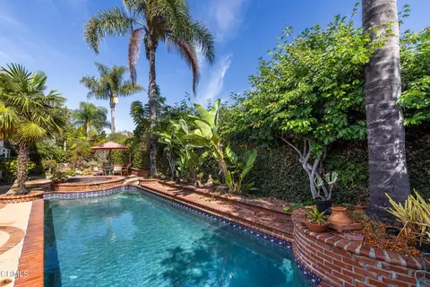 Exterior - 1601 Holly Ave, Oxnard, CA 93036 photo 6 of 7