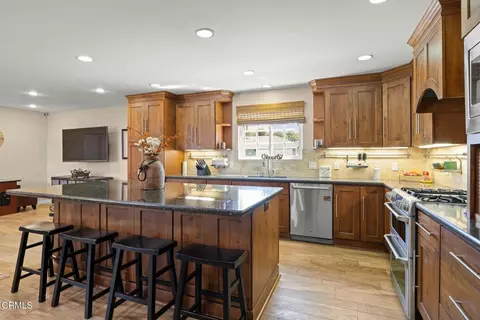 Kitchen - 1920 Pamela St, Oxnard, CA 93036 photo 1 of 5