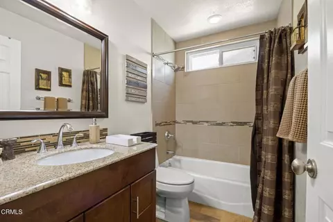 Bath - 1920 Pamela St, Oxnard, CA 93036 photo 4 of 5