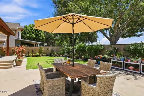 Exterior - 1910 Ivanhoe Ave, Oxnard, CA 93030 photo 5 of 9