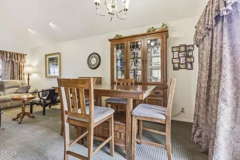 Dining - 978 Jasper Ave, Ventura, CA 93004 photo 2 of 4