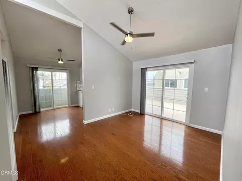 Living - 4958 Nautilus St, Oxnard, CA 93035 photo 2 of 3