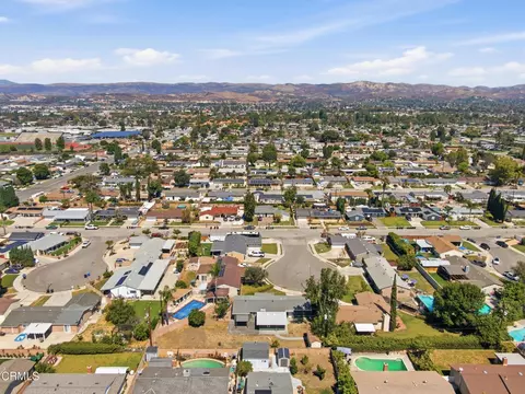 View/Area - 1009 Inman Cir, Simi Valley, CA 93065 photo 5 of 5