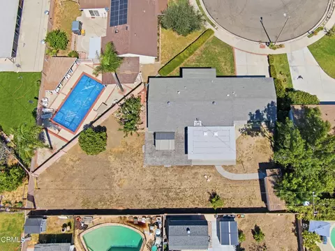 View/Area - 1009 Inman Cir, Simi Valley, CA 93065 photo 4 of 5